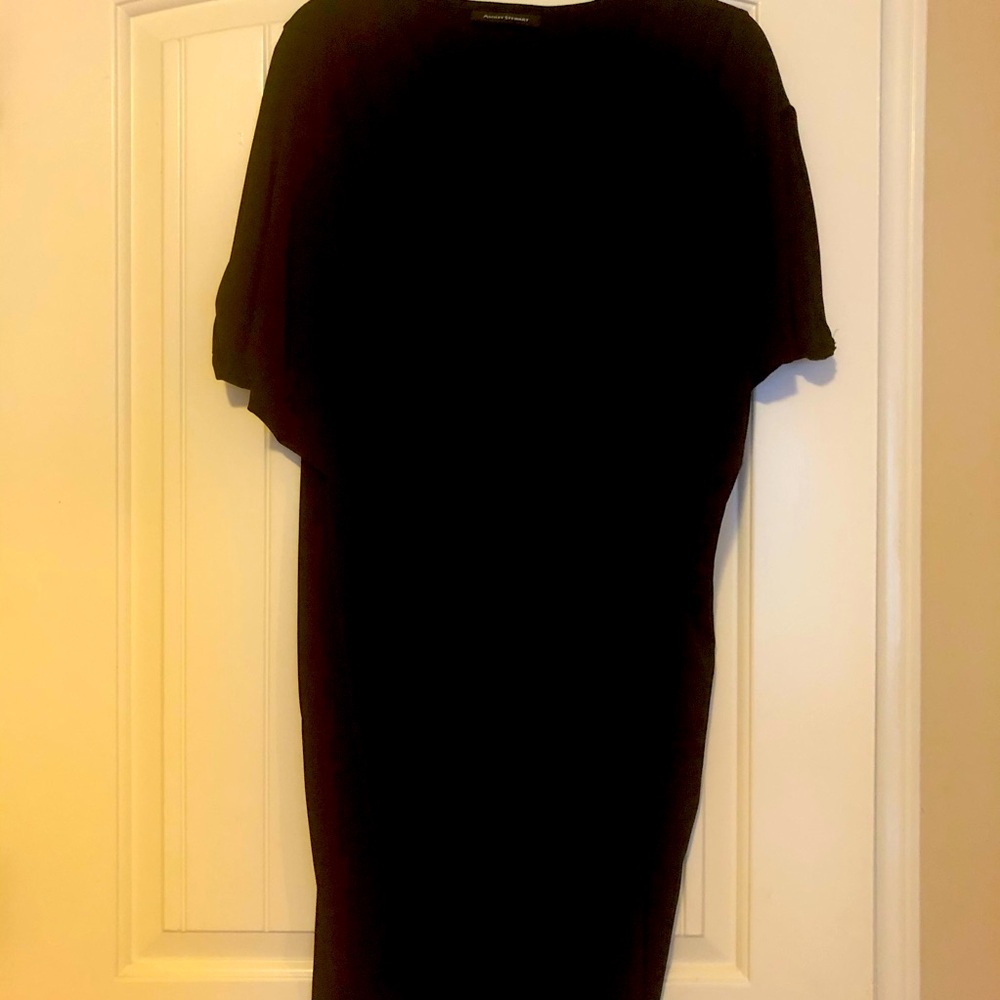 Plus size pretty black dress